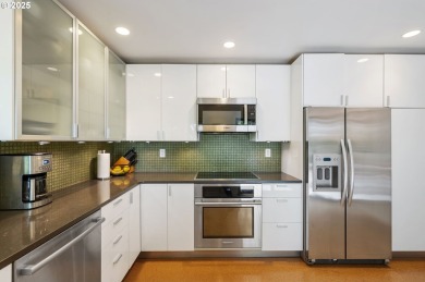 OPEN HOUSE: 06/21 11am-1pm. This thoughtfully designed on Oswego Lake Country Club in Oregon - for sale on GolfHomes.com, golf home, golf lot