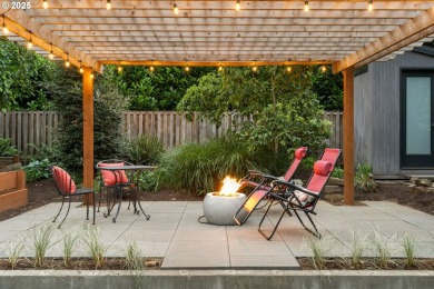 OPEN HOUSE: 06/21 11am-1pm. This thoughtfully designed on Oswego Lake Country Club in Oregon - for sale on GolfHomes.com, golf home, golf lot