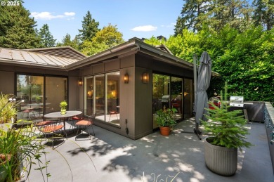 OPEN HOUSE: 06/21 11am-1pm. This thoughtfully designed on Oswego Lake Country Club in Oregon - for sale on GolfHomes.com, golf home, golf lot