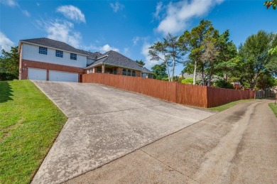 Stunning 3,700 sq ft traditional-contemporary home in a highly on Thorntree Country Club in Texas - for sale on GolfHomes.com, golf home, golf lot