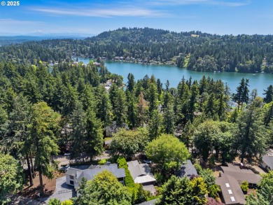 OPEN HOUSE: 06/21 11am-1pm. This thoughtfully designed on Oswego Lake Country Club in Oregon - for sale on GolfHomes.com, golf home, golf lot