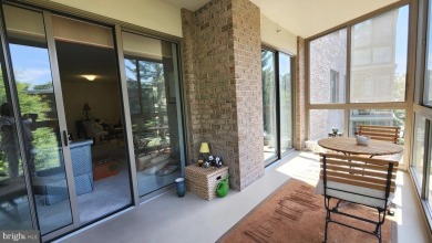 Generous $35K PRICE REDUCTION  for a very desirable unit in on Leisure World Golf Club in Maryland - for sale on GolfHomes.com, golf home, golf lot
