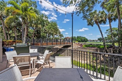 This lovely 2 bedroom, 2 bath Villa with attached 1 car garage on Villages of Country Creek Golf Course in Florida - for sale on GolfHomes.com, golf home, golf lot
