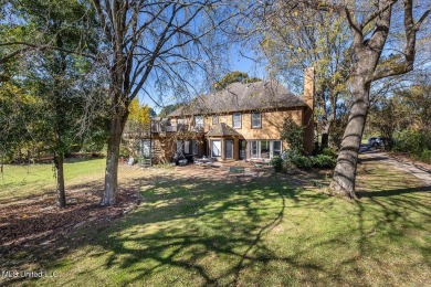 Golf anyone!! This immaculate home backs up to hole #4!! Walk on The Plantation Golf Club in Mississippi - for sale on GolfHomes.com, golf home, golf lot