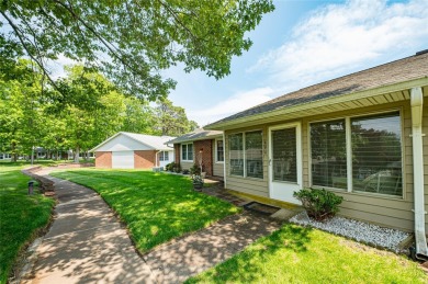 It's time to relax and enjoy a carefree lifestyle in this on Leisure Village Golf Course in New York - for sale on GolfHomes.com, golf home, golf lot