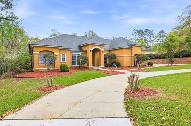 4364 Sq Foot, four bedroom pool home on the 15th hole of on The Golf Club At Summerbrooke in Florida - for sale on GolfHomes.com, golf home, golf lot