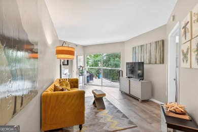 RARE 2 bedroom 2 bath in the heart of Midtown/Buckhead with a on Bobby Jones Golf Club in Georgia - for sale on GolfHomes.com, golf home, golf lot