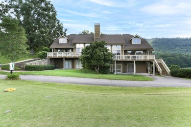 TOWNHOME FRONTS GOLF COURSE IN GATED GOLF COURSE COMMUNITY!! on Mountain Harbour Golf Club in North Carolina - for sale on GolfHomes.com, golf home, golf lot