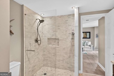 RARE 2 bedroom 2 bath in the heart of Midtown/Buckhead with a on Bobby Jones Golf Club in Georgia - for sale on GolfHomes.com, golf home, golf lot