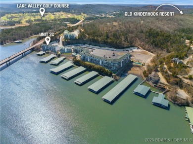 Sellers will consider all offers. Easy entry, just 9 steps down on The Club At Old Kinderhook in Missouri - for sale on GolfHomes.com, golf home, golf lot