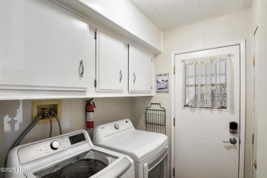 Step inside this mobile home that's been thoughtfully updated on The Refuge Golf and Country Club in Arizona - for sale on GolfHomes.com, golf home, golf lot