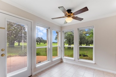 Charming Home on Delaware Springs Golf Course. Step inside this on Delaware Springs Golf Course in Texas - for sale on GolfHomes.com, golf home, golf lot