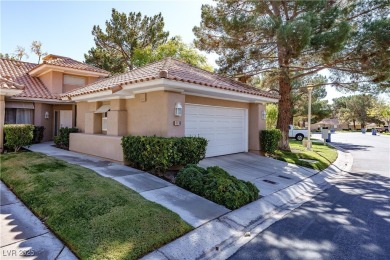 RARE SINGLE STORY NO STEPS TOWNHOME IN THE ISLANDS END UNIT ON on Spanish Trail Golf and Country Club in Nevada - for sale on GolfHomes.com, golf home, golf lot