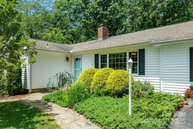 Discover this charming Black Mountain cottage, ideally situated on Black Mountain Golf Course in North Carolina - for sale on GolfHomes.com, golf home, golf lot