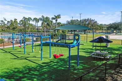 Move right into this updated, first floor 2-bedroom, 2-bath on Stoneybrook Golf Club in Florida - for sale on GolfHomes.com, golf home, golf lot