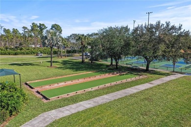 Move right into this updated, first floor 2-bedroom, 2-bath on Stoneybrook Golf Club in Florida - for sale on GolfHomes.com, golf home, golf lot