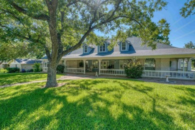 This CUSTOM, QUAINT AND COZY home- in the heart of MEADOWLAKES on Hidden Falls Golf Club in Texas - for sale on GolfHomes.com, golf home, golf lot