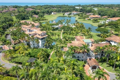 Golf-view apartment in Paseo de las Casas, Buenaventura

Located on  in  - for sale on GolfHomes.com, golf home, golf lot