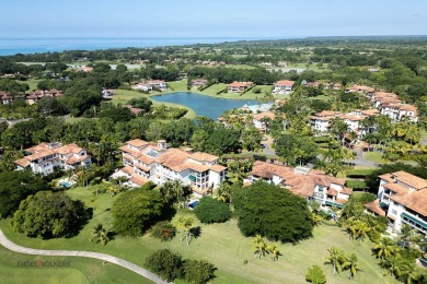 Golf-view apartment in Paseo de las Casas, Buenaventura

Located on  in  - for sale on GolfHomes.com, golf home, golf lot