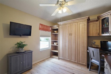 WOW! ONE-OWNER 2 bedroom, 2 bath Courtyard Villa! MOVE-IN READY on The Links of Spruce Creek in Florida - for sale on GolfHomes.com, golf home, golf lot