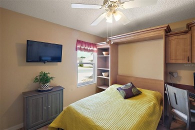 WOW! ONE-OWNER 2 bedroom, 2 bath Courtyard Villa! MOVE-IN READY on The Links of Spruce Creek in Florida - for sale on GolfHomes.com, golf home, golf lot
