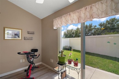 WOW! ONE-OWNER 2 bedroom, 2 bath Courtyard Villa! MOVE-IN READY on The Links of Spruce Creek in Florida - for sale on GolfHomes.com, golf home, golf lot