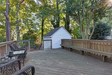 THIS PROPERTY IS CURRENTLY UNDER CONTRACT.  LOCATION!  VERY NICE on Kempsville Greens Municipal Golf Course in Virginia - for sale on GolfHomes.com, golf home, golf lot