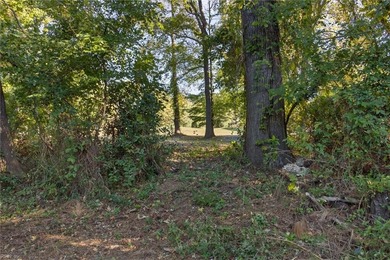 THIS PROPERTY IS CURRENTLY UNDER CONTRACT.  LOCATION!  VERY NICE on Kempsville Greens Municipal Golf Course in Virginia - for sale on GolfHomes.com, golf home, golf lot