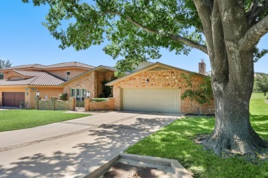 Exceptional value in Horseshoe Bay! Discover timeless charm in on Slick Rock Golf Course - Horseshoe Bay in Texas - for sale on GolfHomes.com, golf home, golf lot