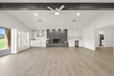 Exceptional value in Horseshoe Bay! Discover timeless charm in on Slick Rock Golf Course - Horseshoe Bay in Texas - for sale on GolfHomes.com, golf home, golf lot