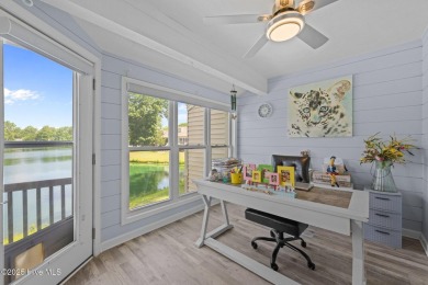 Now being offered *FURNISHED*
This beautifully remodeled 2 bed on Harbour Point Golf Club in North Carolina - for sale on GolfHomes.com, golf home, golf lot