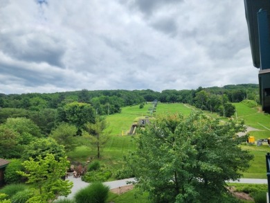 Beautiful Mountain Views!!! 1 BR Condo at the Appalachian Lodge on Great Gorge Country Club in New Jersey - for sale on GolfHomes.com, golf home, golf lot