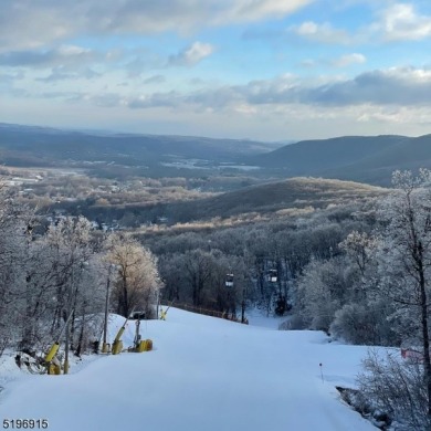 Beautiful Mountain Views!!! 1 BR Condo at the Appalachian Lodge on Great Gorge Country Club in New Jersey - for sale on GolfHomes.com, golf home, golf lot