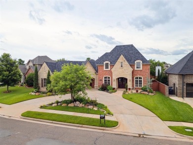 Large executive home in Rose Creek situated on a large lot with on Rose Creek Golf Club in Oklahoma - for sale on GolfHomes.com, golf home, golf lot
