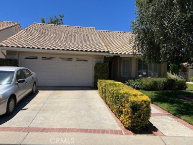 Tivioli Plan 200 on quiet street - upgraded cabinets in kitchen on Sun Lakes Country Club in California - for sale on GolfHomes.com, golf home, golf lot