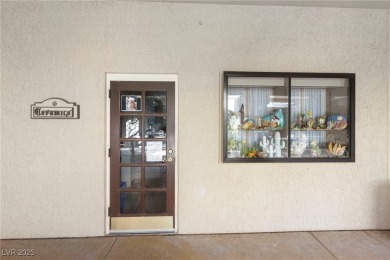SUN CITY SUMMERLIN Townhome Priced to Sell ~ 2 Bedroom, 2 Bath ~ on Eagle Crest Golf Club in Nevada - for sale on GolfHomes.com, golf home, golf lot