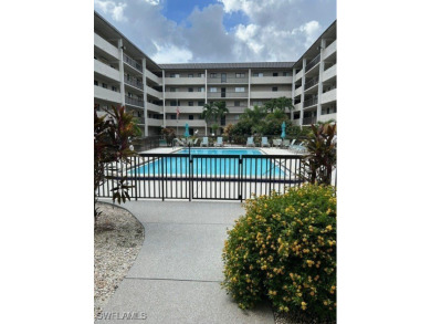 Don't miss this gorgeous Centre Court Condo, where luxury meets on Fort Myers Country Club in Florida - for sale on GolfHomes.com, golf home, golf lot