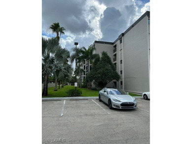 Don't miss this gorgeous Centre Court Condo, where luxury meets on Fort Myers Country Club in Florida - for sale on GolfHomes.com, golf home, golf lot