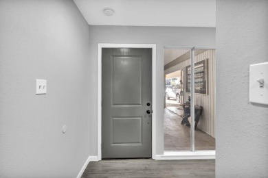 Charming condo in highly desired Horseshoe Bay. Newly renovated on Slick Rock Golf Course - Horseshoe Bay in Texas - for sale on GolfHomes.com, golf home, golf lot