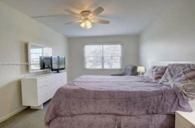 UPDATED 2 BEDS & 2 BATHS UPDATED UNIT IN CENTURY VILLAGE.  WILL on Flamingo Lakes Country Club in Florida - for sale on GolfHomes.com, golf home, golf lot