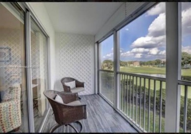 UPDATED 2 BEDS & 2 BATHS UPDATED UNIT IN CENTURY VILLAGE.  WILL on Flamingo Lakes Country Club in Florida - for sale on GolfHomes.com, golf home, golf lot