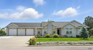 Spacious Home in Red Rock Estates on Quiet Meadowlark Street on Golf Club At Red Rock in South Dakota - for sale on GolfHomes.com, golf home, golf lot