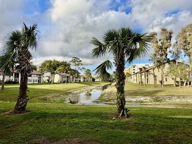 Beautifully updated spacious 2-bedroom, 2-bath first-floor condo on Fountains Golf and Country Club in Florida - for sale on GolfHomes.com, golf home, golf lot