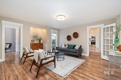 Charming custom-built home in coveted Eagle Rim Estates, just on Eagle Hills Golf Course in Idaho - for sale on GolfHomes.com, golf home, golf lot