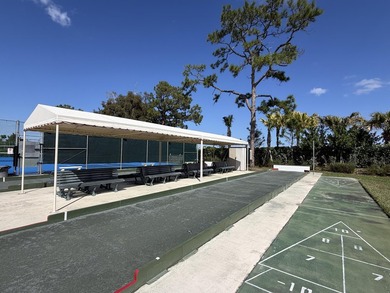 Beautifully updated spacious 2-bedroom, 2-bath first-floor condo on Fountains Golf and Country Club in Florida - for sale on GolfHomes.com, golf home, golf lot