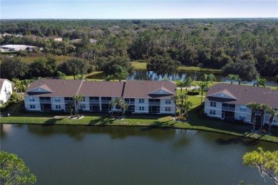 Come take a look at this wonderful maintenance free, first floor on Heritage Oaks Golf and Country Club in Florida - for sale on GolfHomes.com, golf home, golf lot