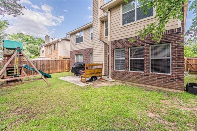 Welcome to this beautifully updated  well maintained 4- bedroom on Oakmont Country Club in Texas - for sale on GolfHomes.com, golf home, golf lot
