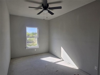 Spacious 3 bedroom 2 bathroom home that provides ample space for on Hideout Golf Club and Resort  in Texas - for sale on GolfHomes.com, golf home, golf lot