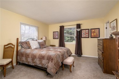INCREDIBLE FLOYDS KNOBS LOCATION! Located on Luther Road on Valley View Golf Club, Inc. in Indiana - for sale on GolfHomes.com, golf home, golf lot
