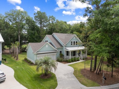 Located on a quiet cul-de-sac along the picturesque Oak Point on Kiawah Island Resort - Oak Point in South Carolina - for sale on GolfHomes.com, golf home, golf lot